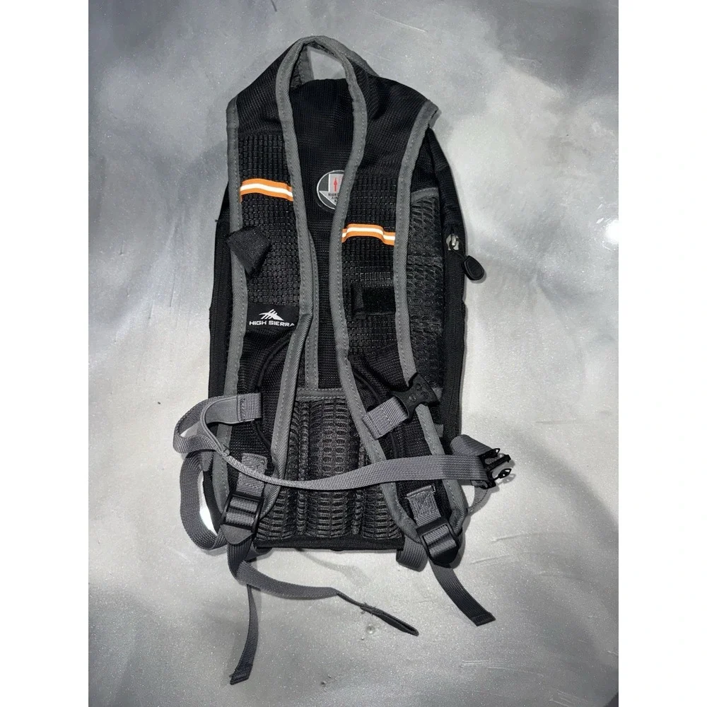 High Sierra Hydration Backpack‎ w/ Water Bladder – Black/Gray – Great Condition!